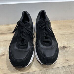 Vince Shoes Mens Size 10 Black Suede Leather Vibram Sole Low Top Casual Sneakers